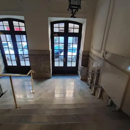 Coqueto Con Garaje Al Lado De La Playa *