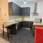 Coqueto Con Garaje Al Lado De La Playa Apartamento