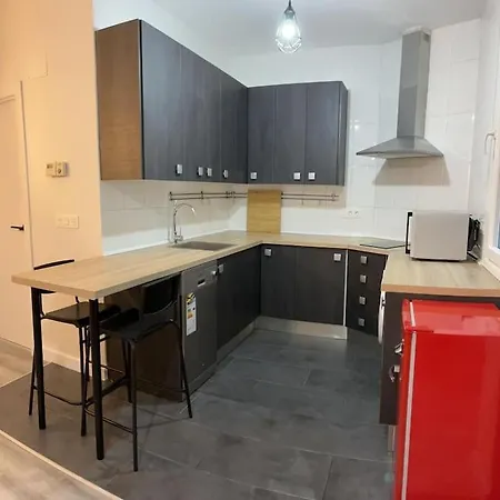 Coqueto Con Garaje Al Lado De La Playa Appartement